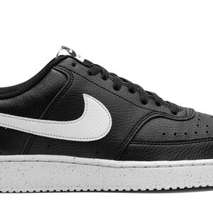 Nike Women’s Black and White court vision Sneakers